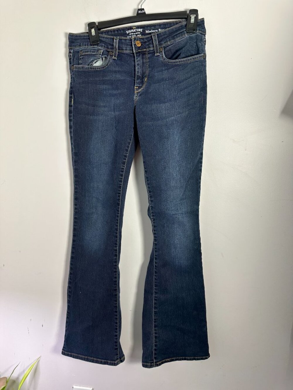 EUC Levi Strauss Womens Jeans Modern Boot Cut Signature 6 W 28 L 32 Stretchy